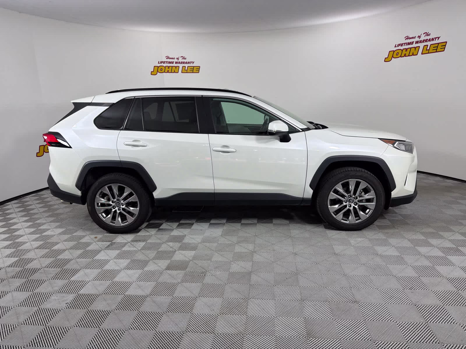 2021 Blizzard Pearl Toyota RAV4 XLE Premium AWD SUV