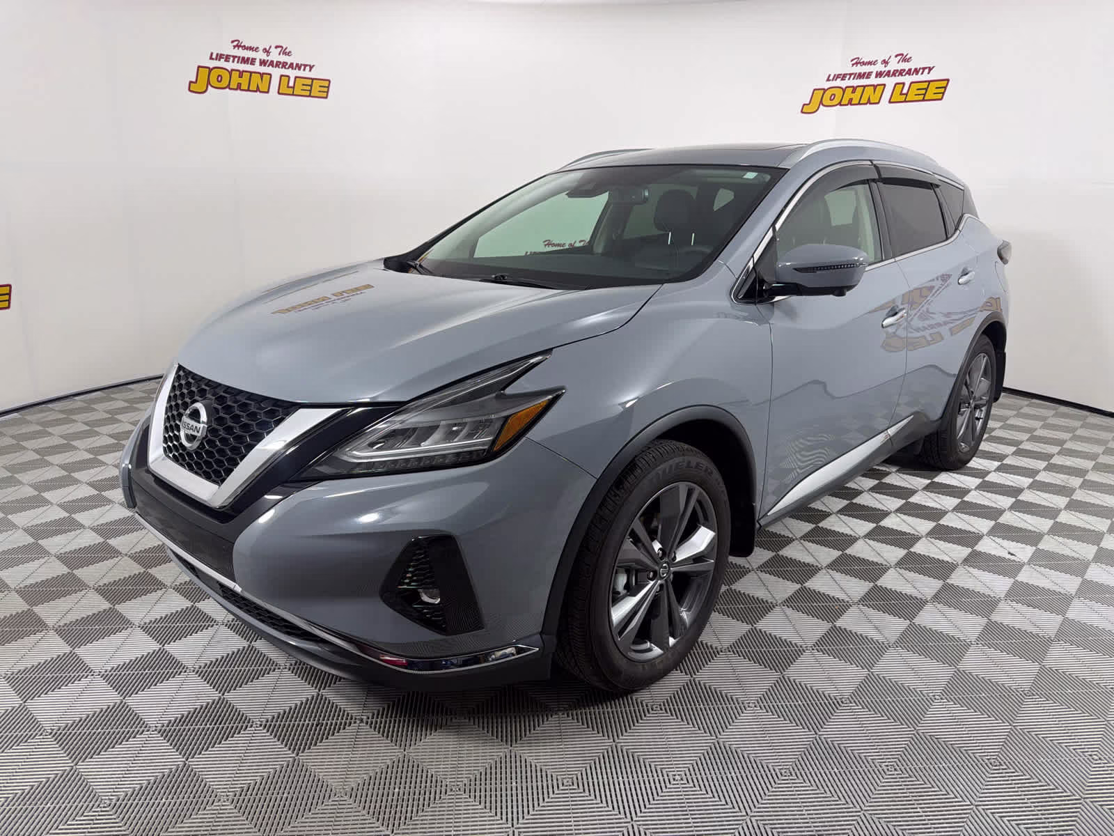 2021 Boulder Gray Pearl Nissan Murano Platinum FWD SUV