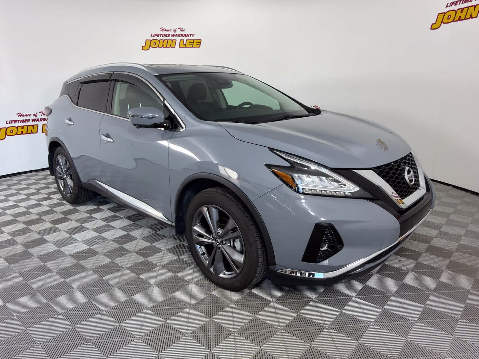 2021 Boulder Gray Pearl Nissan Murano Platinum FWD SUV