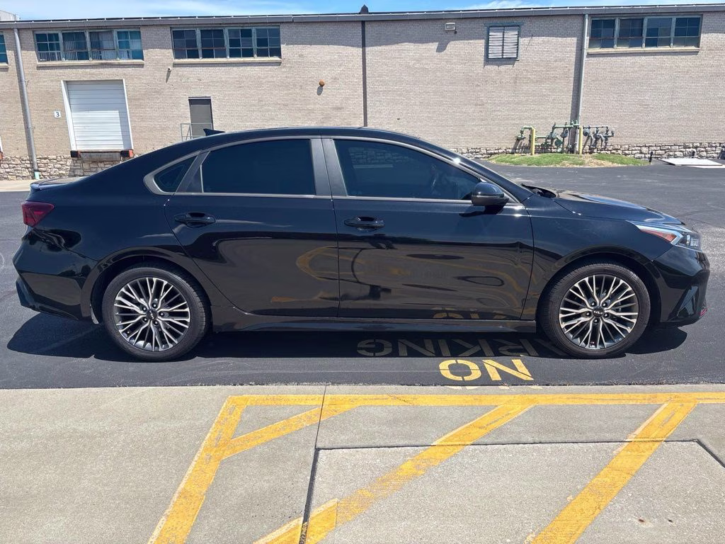 2023 Aurora Black Pearl Kia Forte GT-Line FWD Sedan