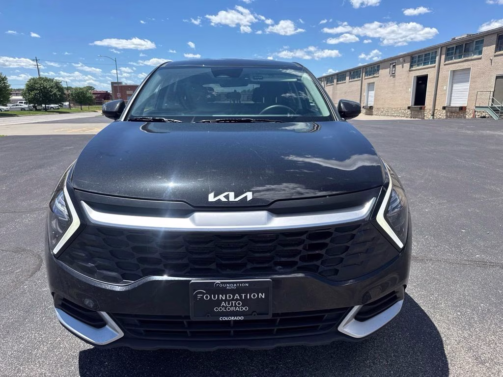 Used 2023 Kia Sportage LX with VIN KNDPUCAF1P7183580 for sale in Kansas City