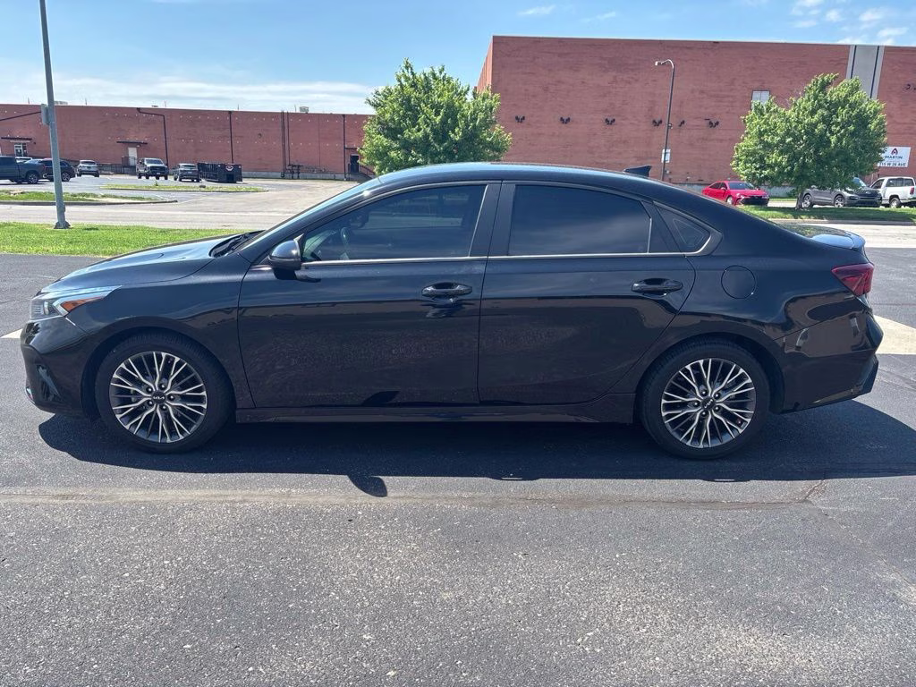 2023 Aurora Black Pearl Kia Forte GT-Line FWD Sedan