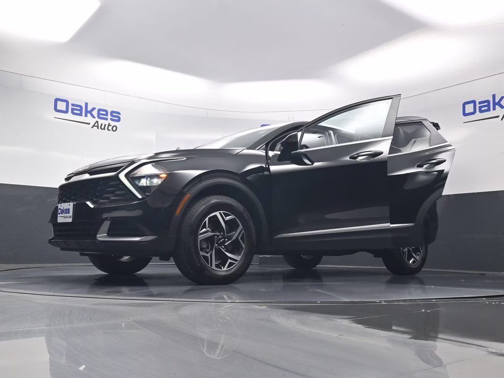 2023 Fusion Black Kia Sportage LX AWD SUV