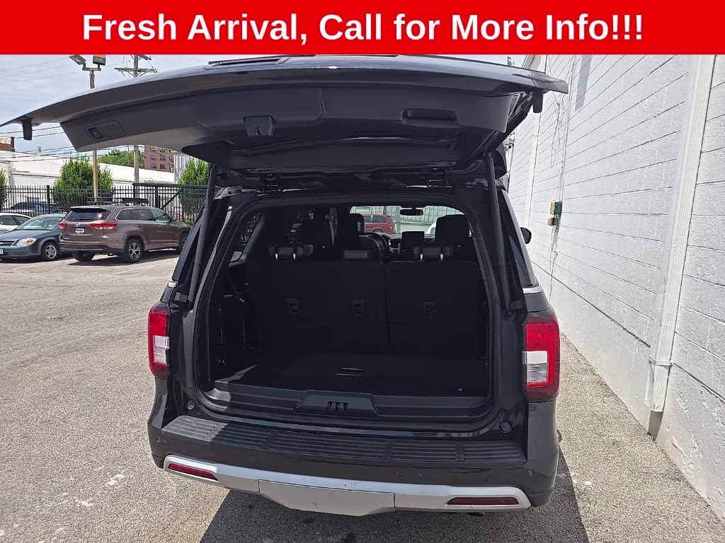 2024 Gray Metallic Ford Expedition Timberline 4X4 SUV