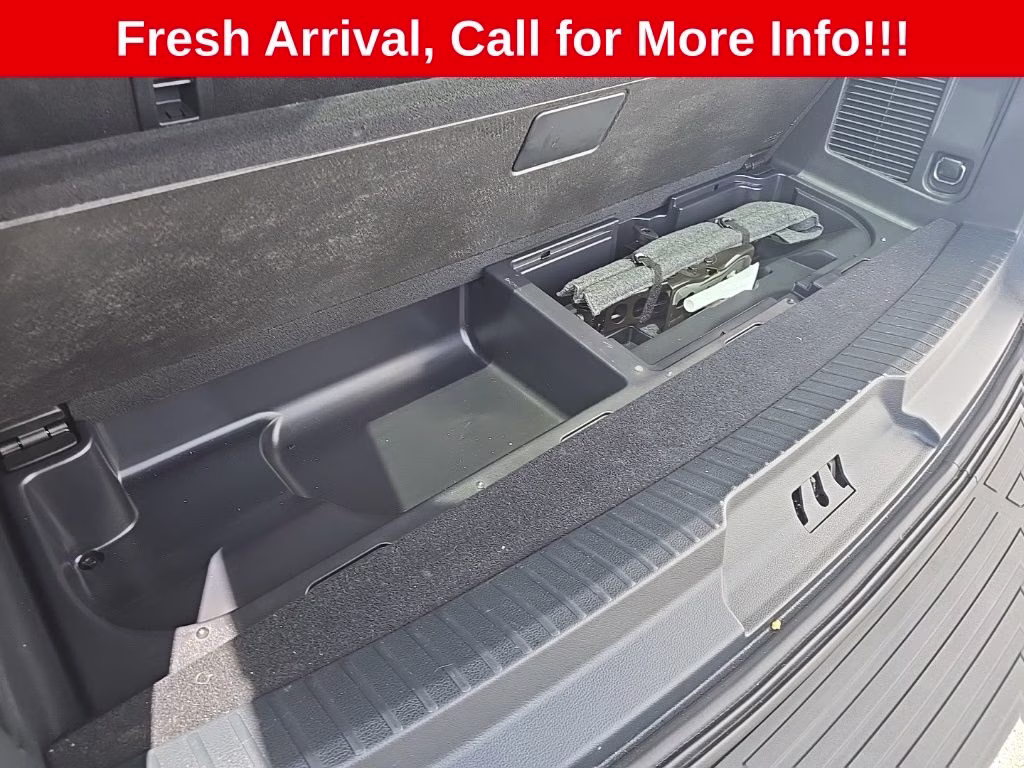 2024 Gray Metallic Ford Expedition Timberline 4X4 SUV