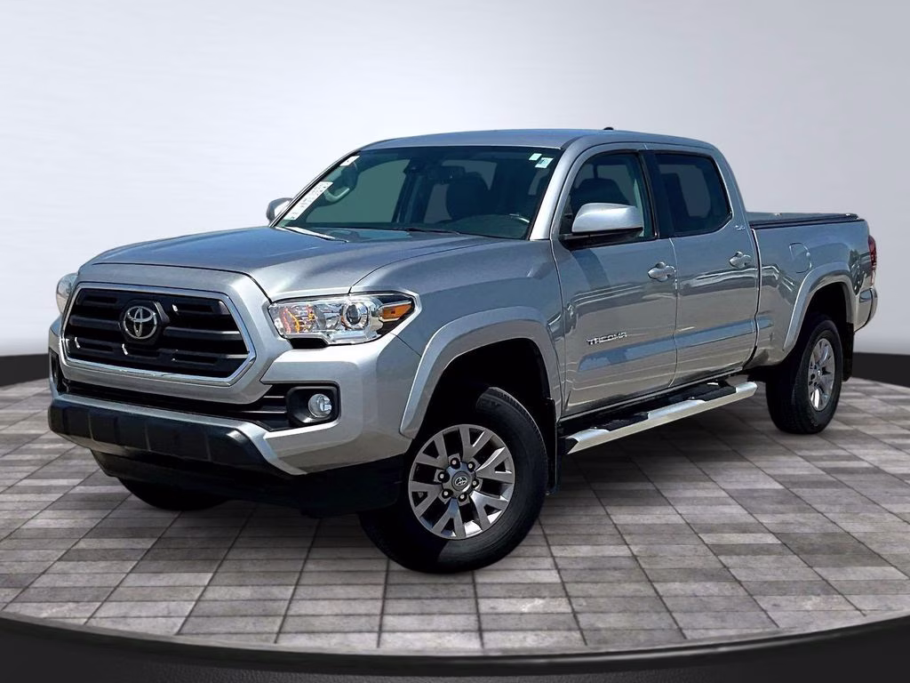 2019 Magnetic Gray Metallic Toyota Tacoma SR5 4X4 Truck