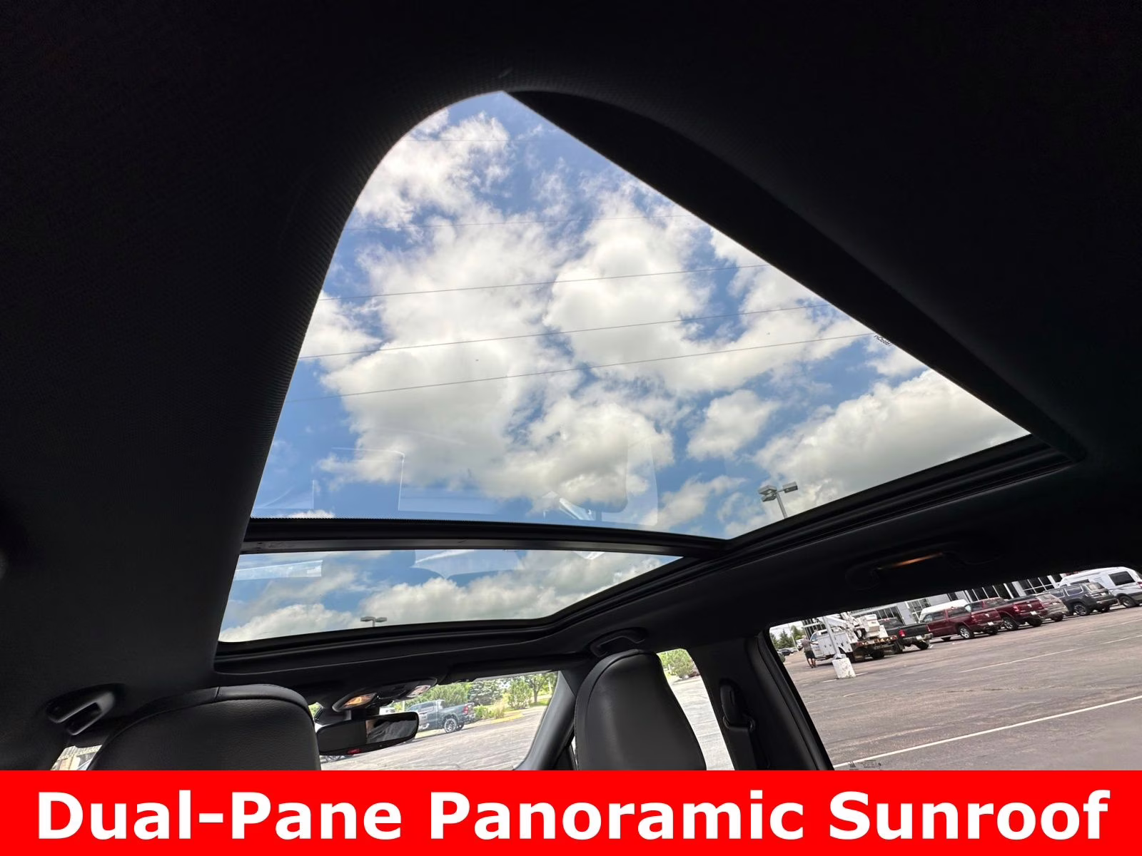 2025 Silver Zynith Metallic Clearcoat Jeep Compass Limited 4X4 SUV