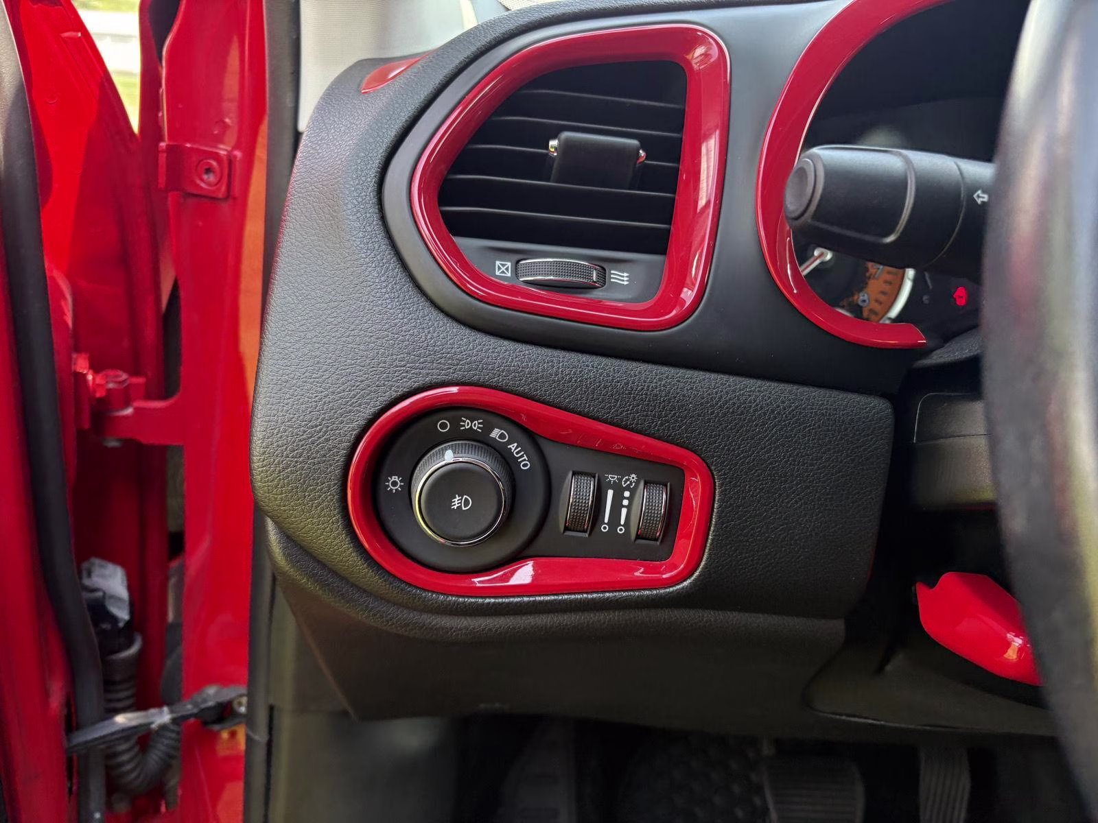 2018 Colorado Red Jeep Renegade Latitude 4X4 SUV