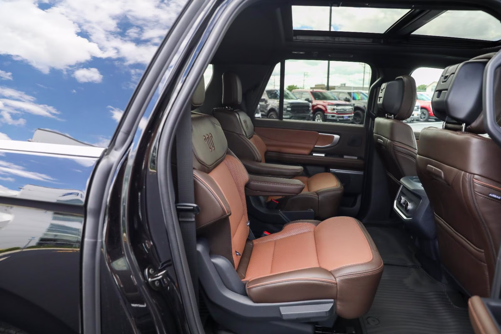 2026 Agate Black Ford Expedition Max King Ranch 4X4 SUV