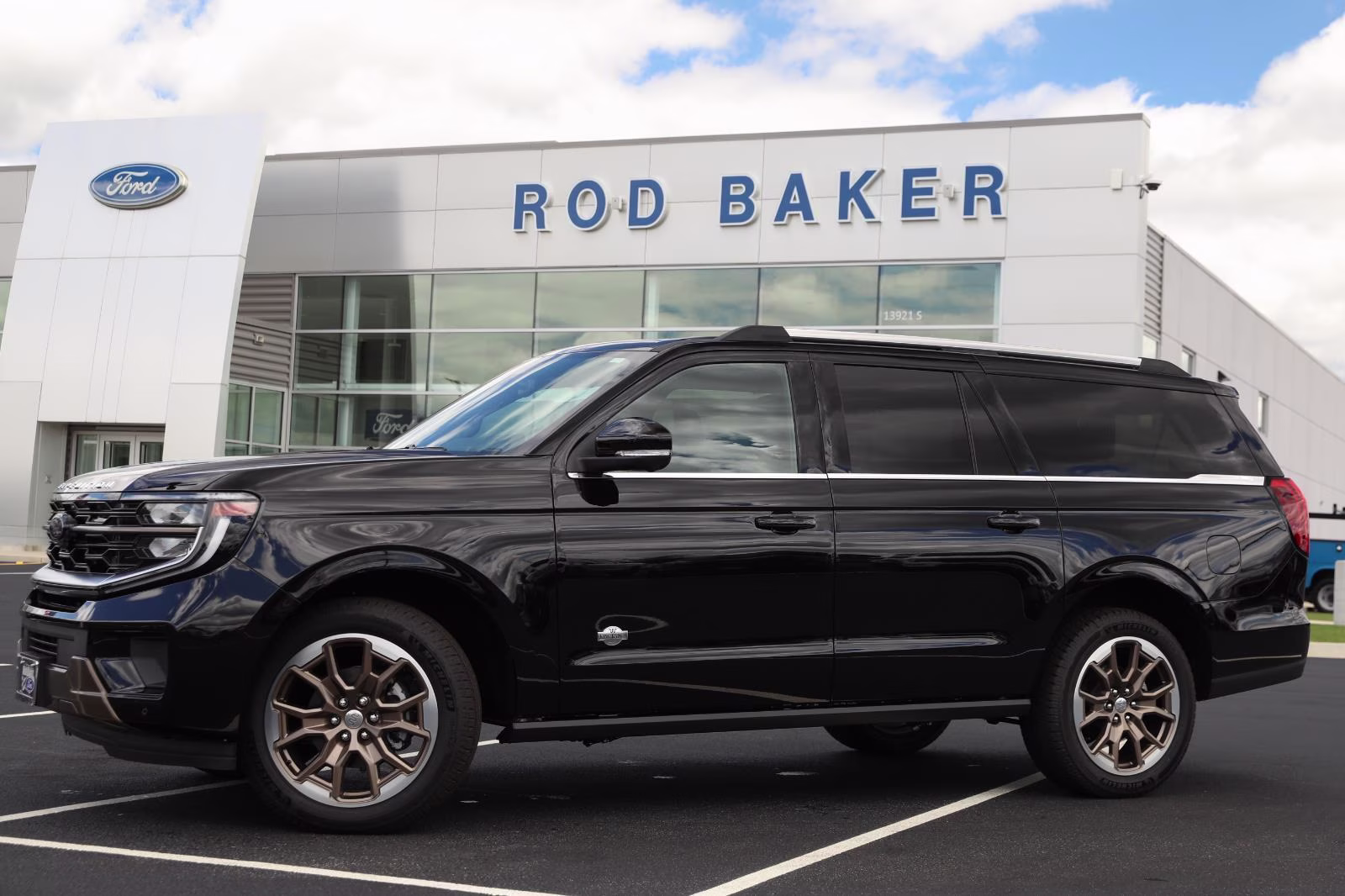 2026 Agate Black Ford Expedition Max King Ranch 4X4 SUV