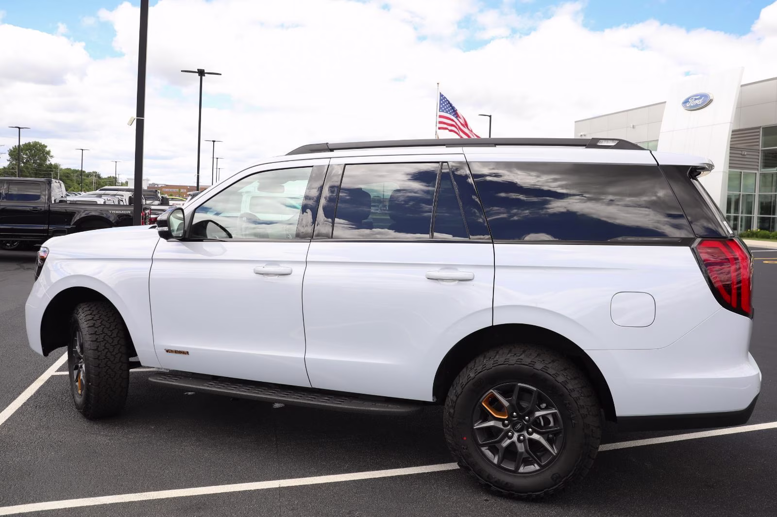2026 Space Silver Ford Expedition Tremor 4X4 SUV