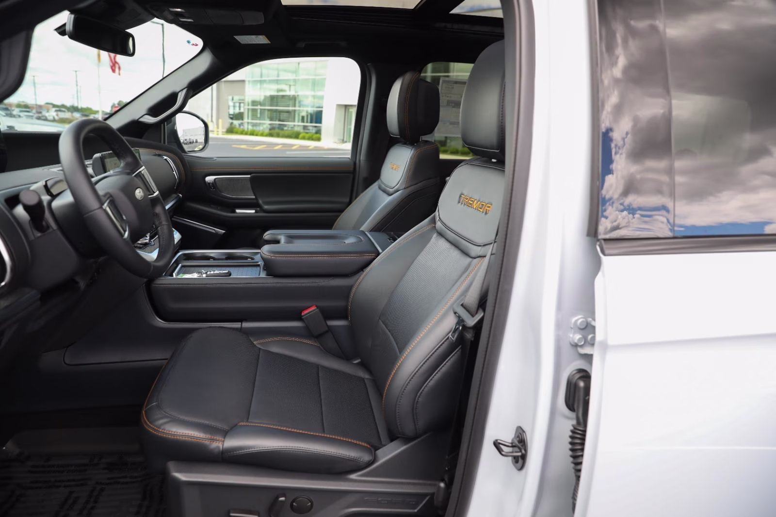 2026 Space Silver Ford Expedition Tremor 4X4 SUV