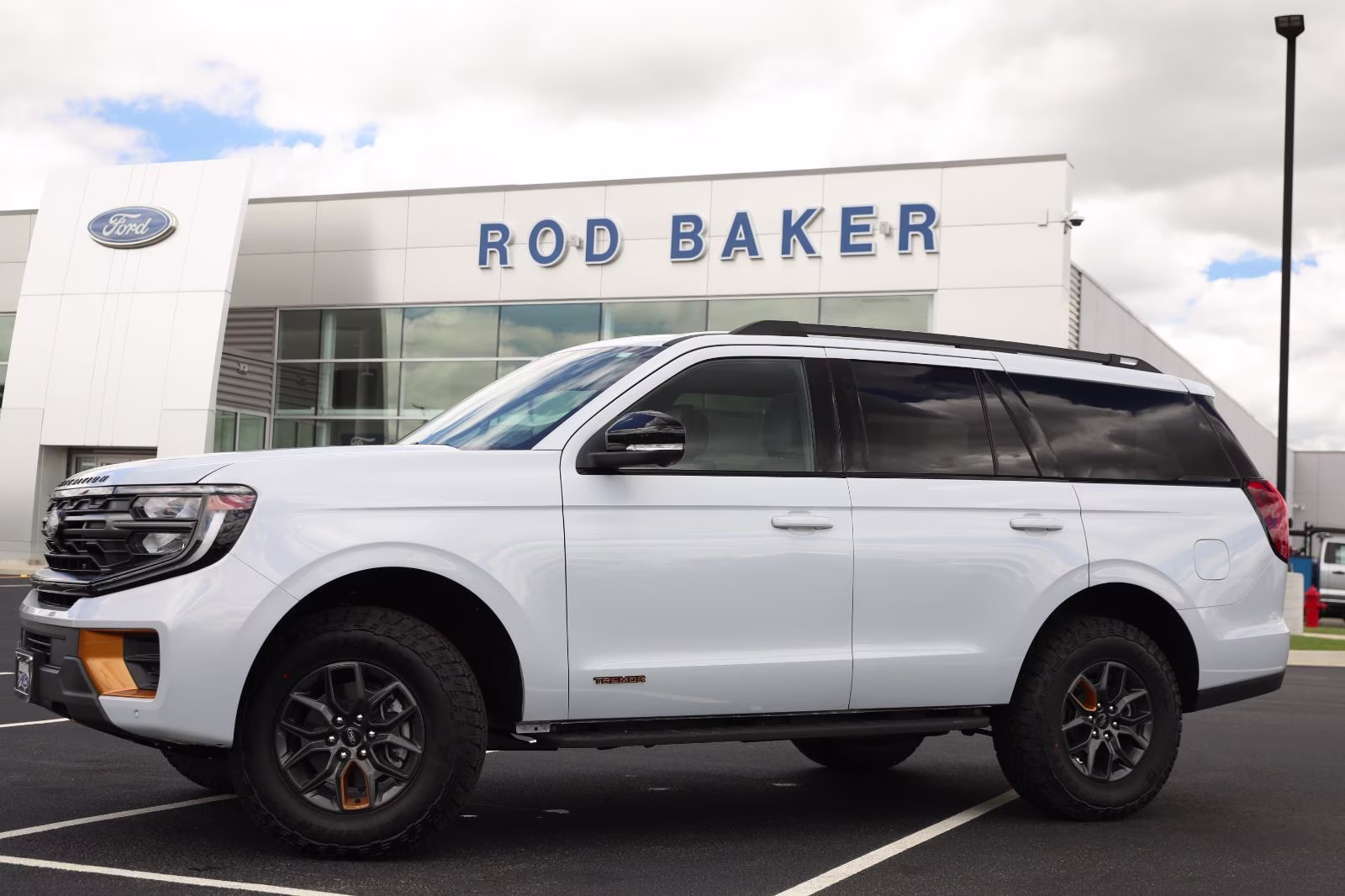 2026 Space Silver Ford Expedition Tremor 4X4 SUV
