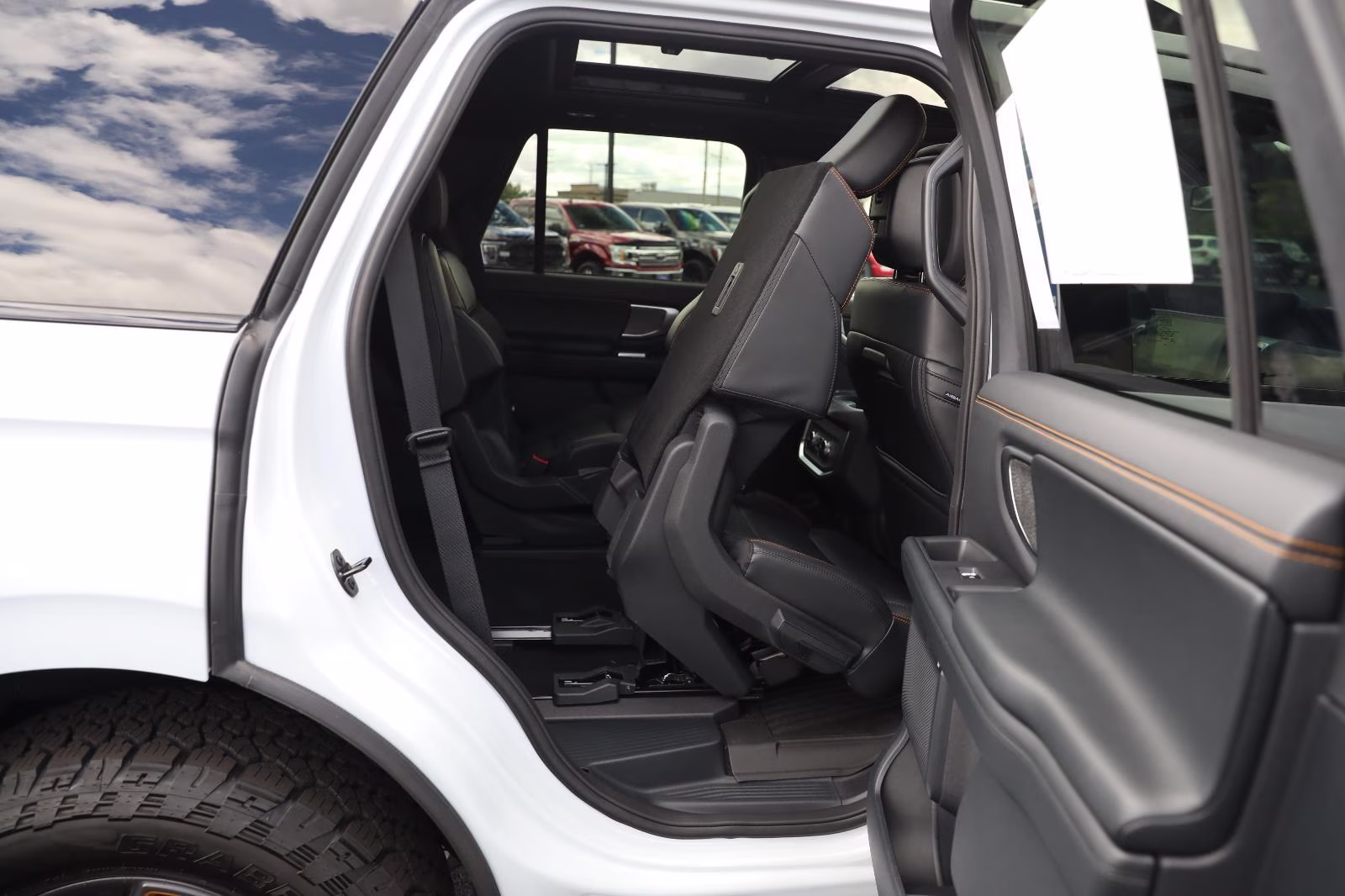 2026 Space Silver Ford Expedition Tremor 4X4 SUV