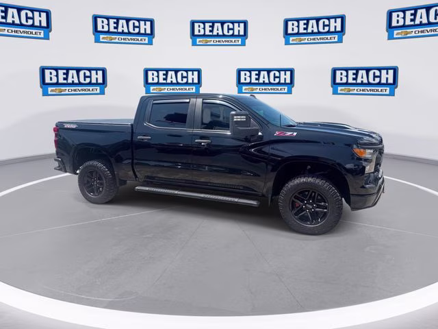 2022 Black Chevrolet Silverado 1500 Custom Trail Boss 4X4 Truck