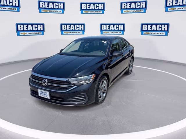 2024 Black Volkswagen Jetta 1.5T SE FWD Sedan