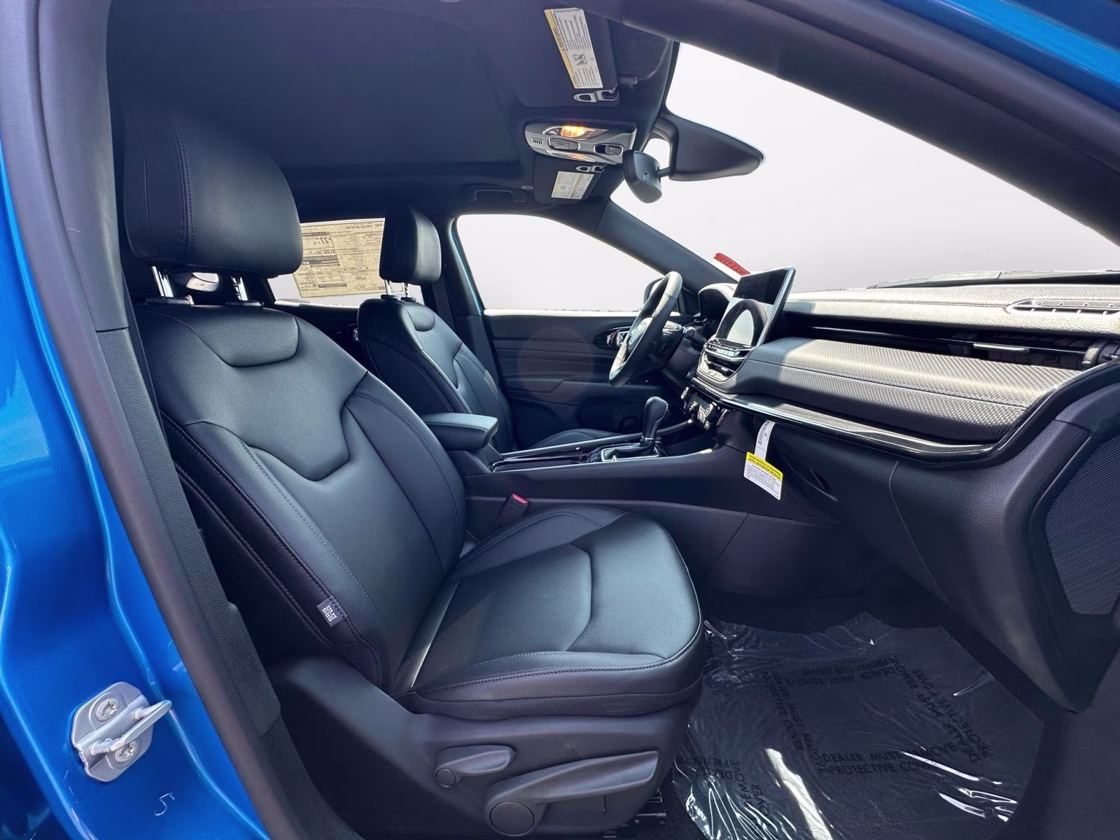 2025 Hydro Blue Pearlcoat Jeep Compass Limited 4X4 SUV