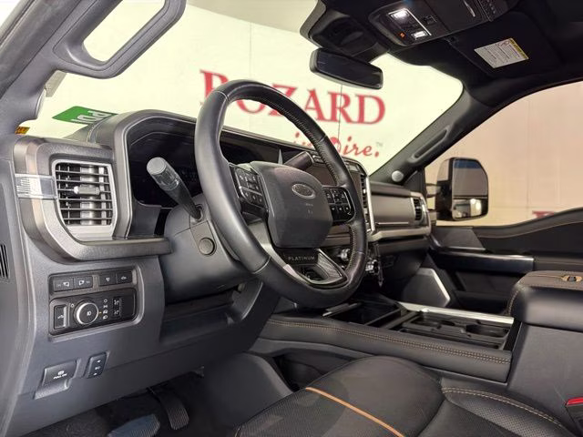2024 White Metallic Ford Super Duty F-450 DRW Platinum DRW 4X4 Truck
