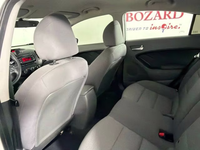 2018 Clear White Kia Forte LX FWD Sedan