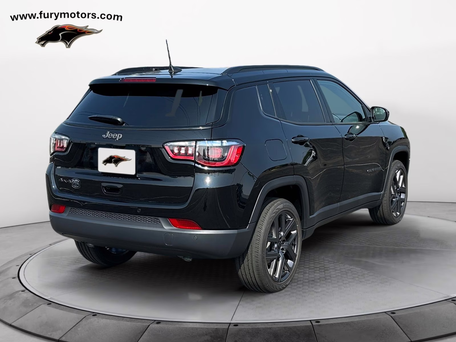 2025 Diamond Black Crystal Pearlcoat Jeep Compass Limited 4X4 SUV