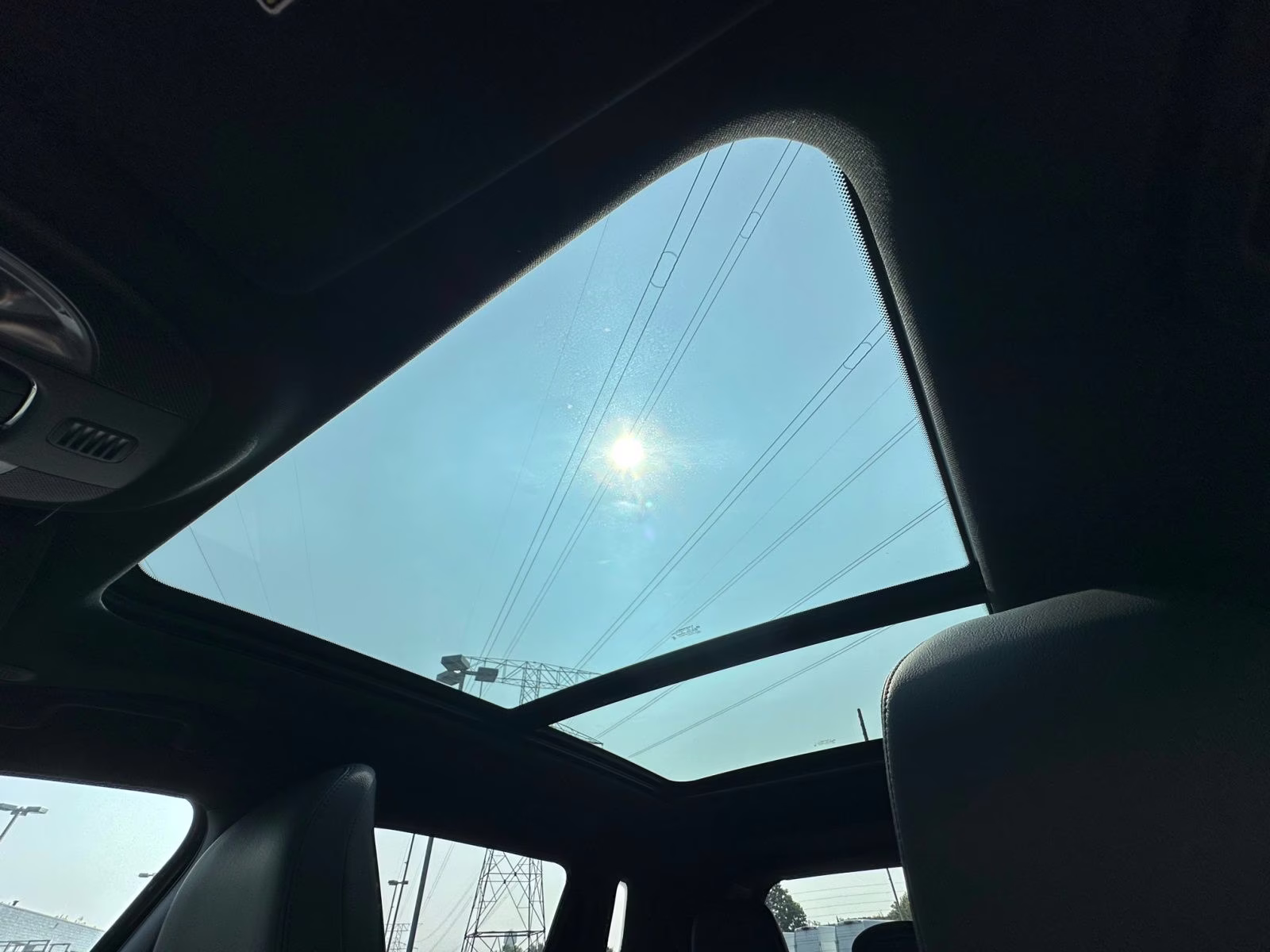 2025 Diamond Black Crystal Pearlcoat Jeep Compass Limited 4X4 SUV