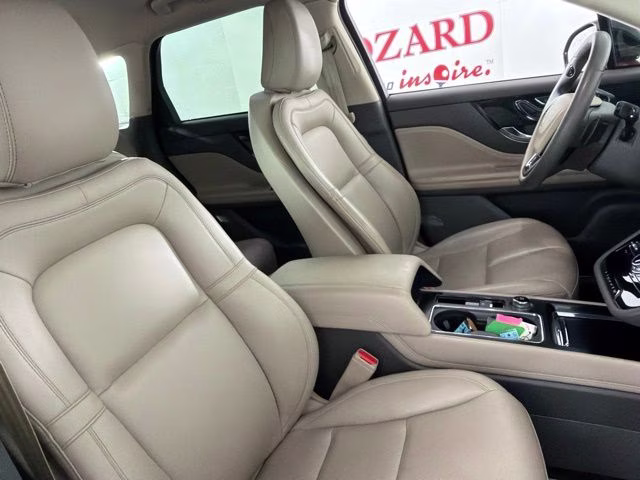 2022 Red Lincoln Corsair Standard FWD SUV