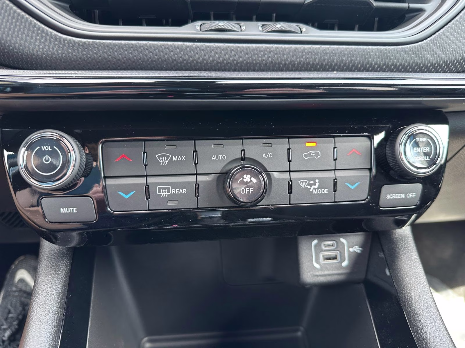 2025 Hydro Blue Pearlcoat Jeep Compass Limited 4X4 SUV