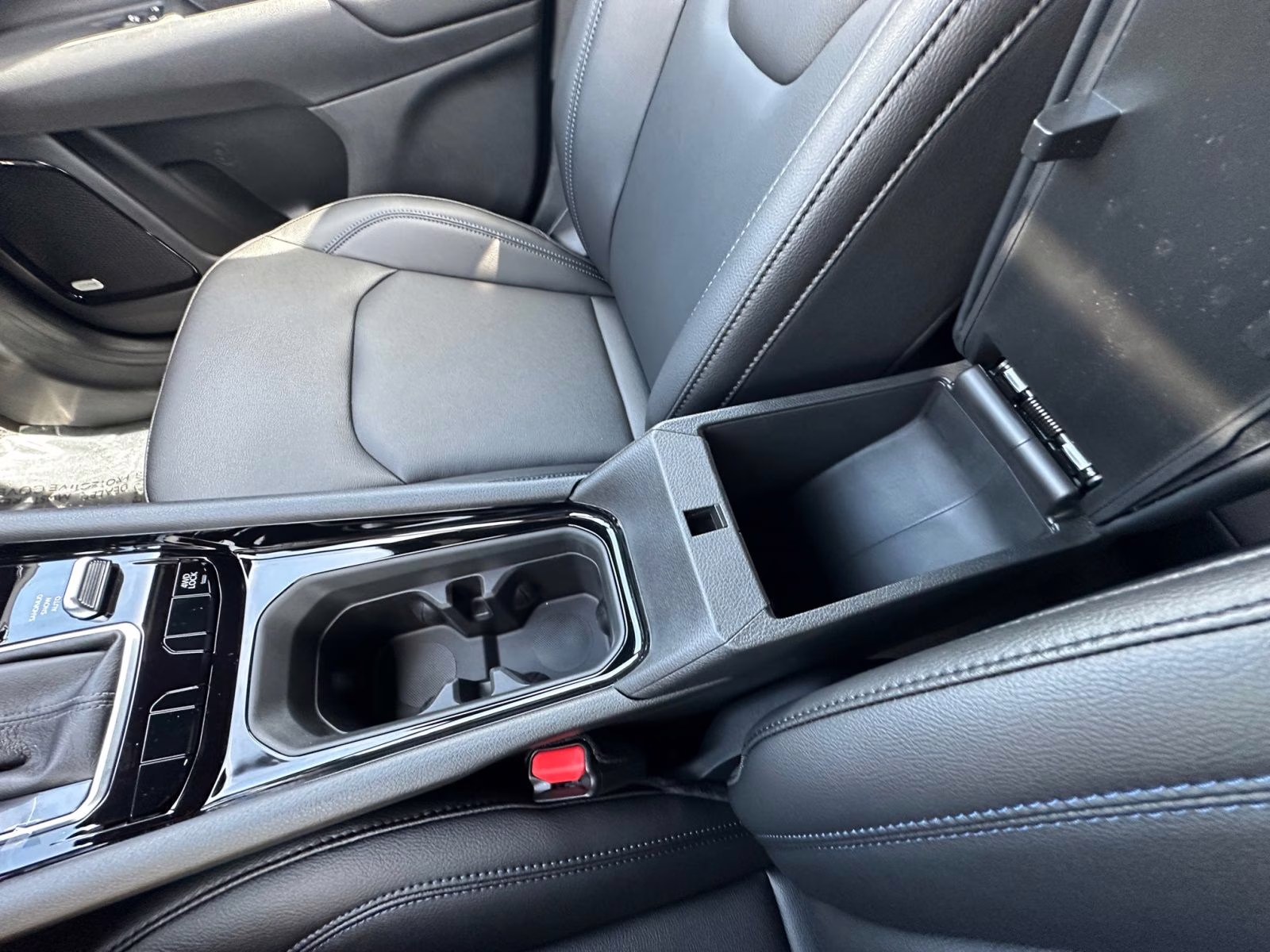 2025 Hydro Blue Pearlcoat Jeep Compass Limited 4X4 SUV