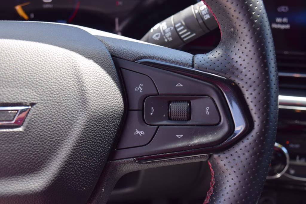 2024 Blue Chevrolet Trax 2RS FWD SUV