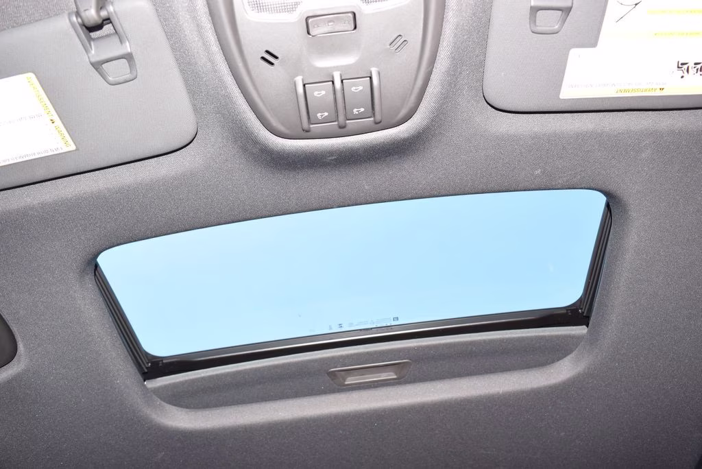2024 Blue Chevrolet Trax 2RS FWD SUV