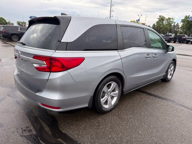 2019 Lunar Silver Metallic Honda Odyssey EX FWD Van
