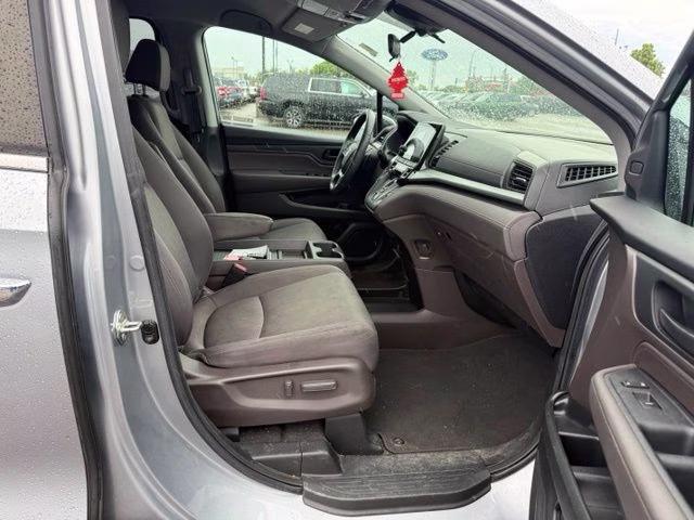2019 Lunar Silver Metallic Honda Odyssey EX FWD Van