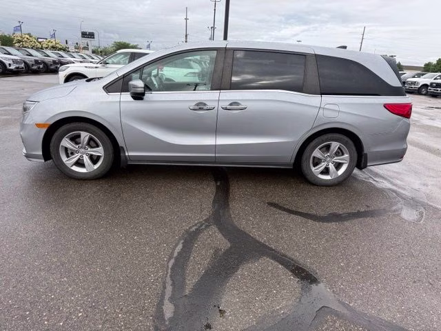 2019 Lunar Silver Metallic Honda Odyssey EX FWD Van