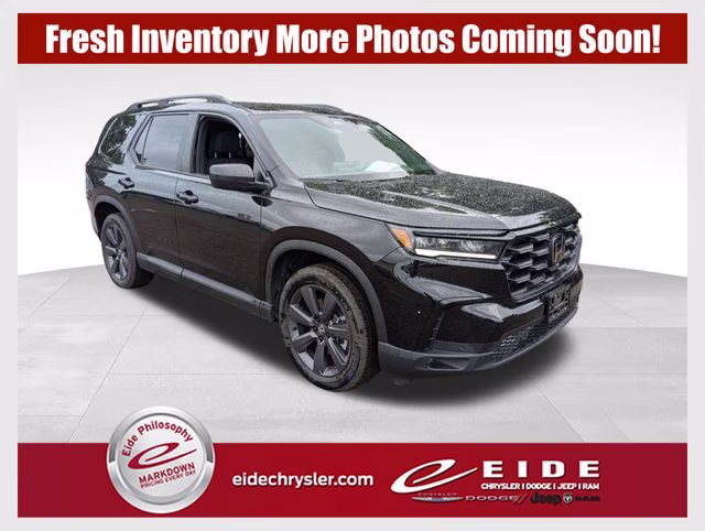 2025 Black Honda Pilot Sport AWD SUV