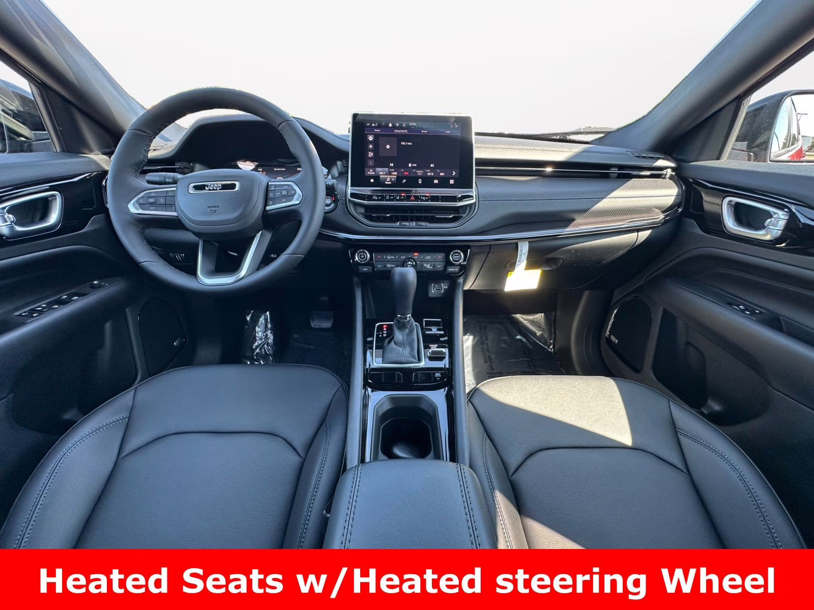 2025 Red Hot Pearlcoat Jeep Compass Limited 4X4 SUV