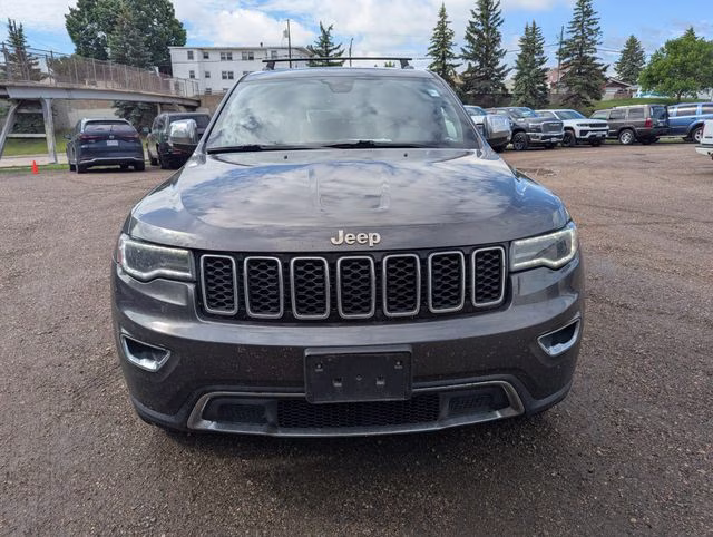 2019 Granite Crystal Metallic Clearcoat Jeep Grand Cherokee Limited 4X4 SUV