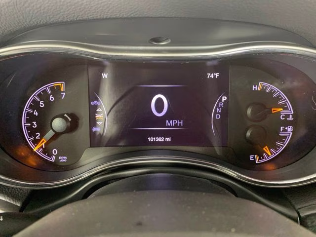 2019 Granite Crystal Metallic Clearcoat Jeep Grand Cherokee Limited 4X4 SUV