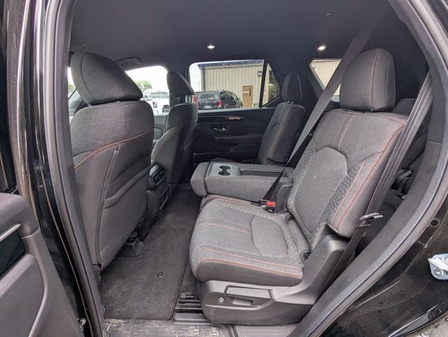 2025 Black Honda Pilot Sport AWD SUV
