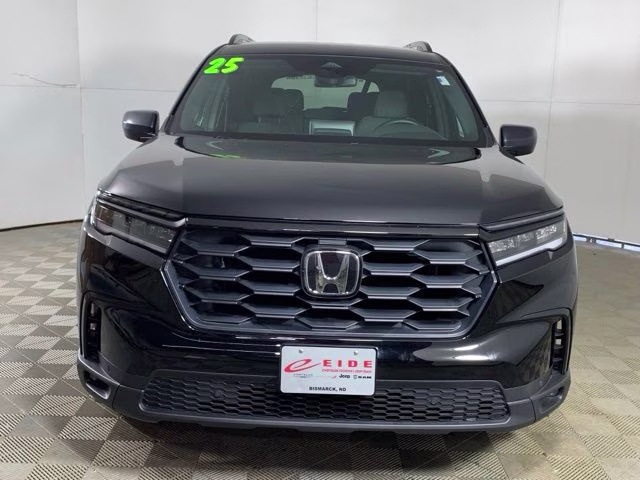2025 Crystal Black Pearl Honda Pilot Sport AWD SUV