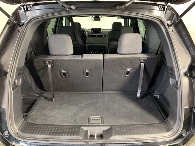 2025 Crystal Black Pearl Honda Pilot Sport AWD SUV