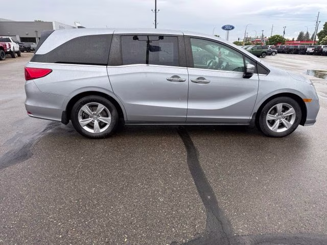 2019 Lunar Silver Metallic Honda Odyssey EX FWD Van
