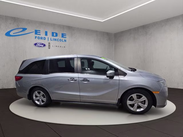 2019 Lunar Silver Metallic Honda Odyssey EX FWD Van