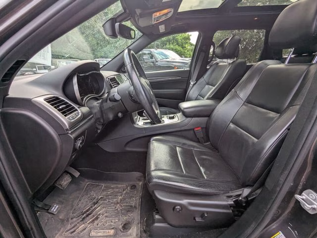 2019 Granite Crystal Metallic Clearcoat Jeep Grand Cherokee Limited 4X4 SUV