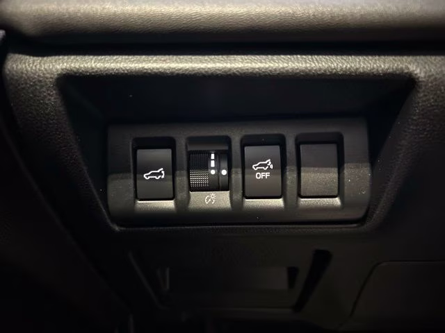 2023 Ice Silver Metallic Subaru Outback Limited AWD SUV