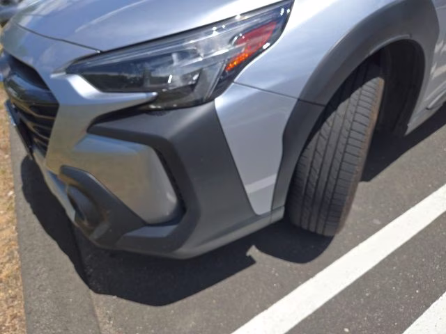 2023 Ice Silver Metallic Subaru Outback Limited AWD SUV