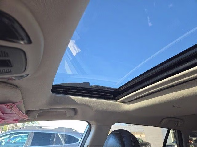 2023 Ice Silver Metallic Subaru Outback Limited AWD SUV