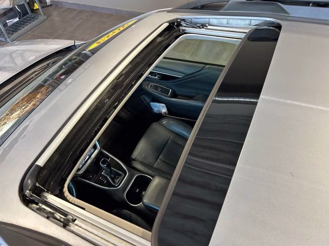 2023 Ice Silver Metallic Subaru Outback Limited AWD SUV