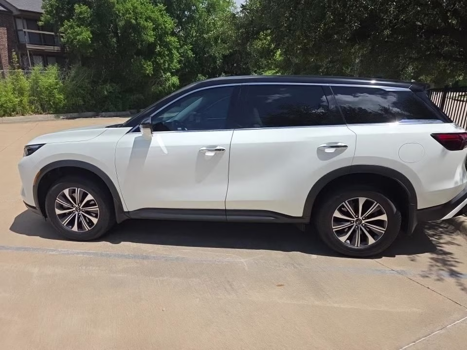 2023 Glacier White INFINITI QX60 PURE FWD SUV