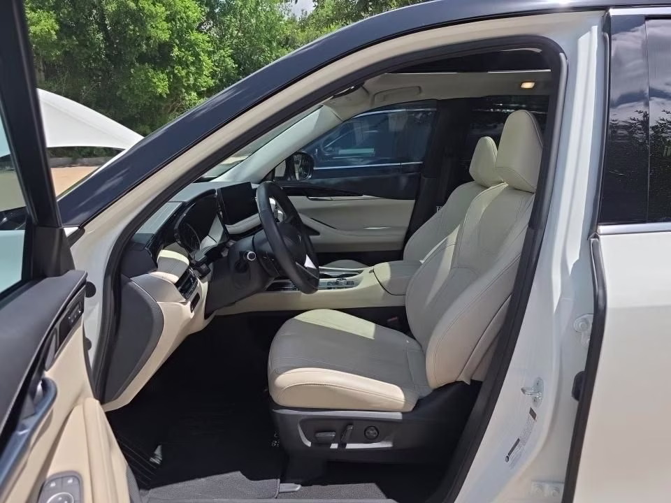 2023 Glacier White INFINITI QX60 PURE FWD SUV
