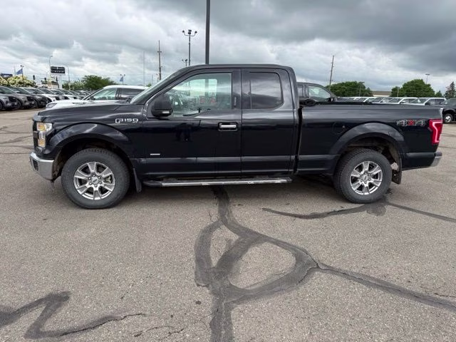 2016 Shadow Black Ford F-150 XLT 4X4 Truck